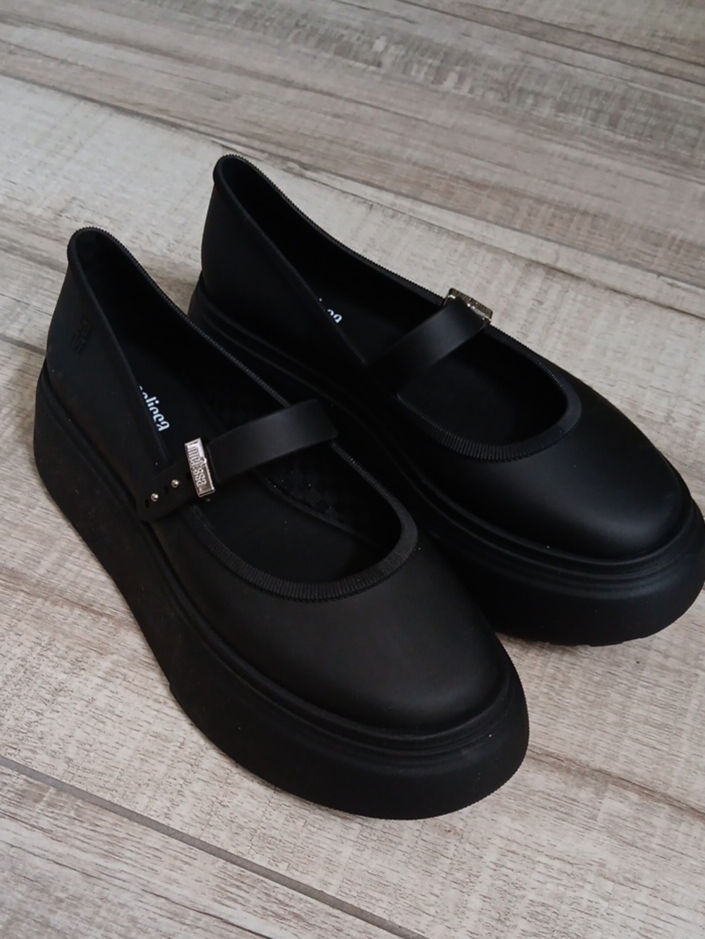 Melissa..NEW!! SOFT BALLERINA PLATFORM..SIZE 7